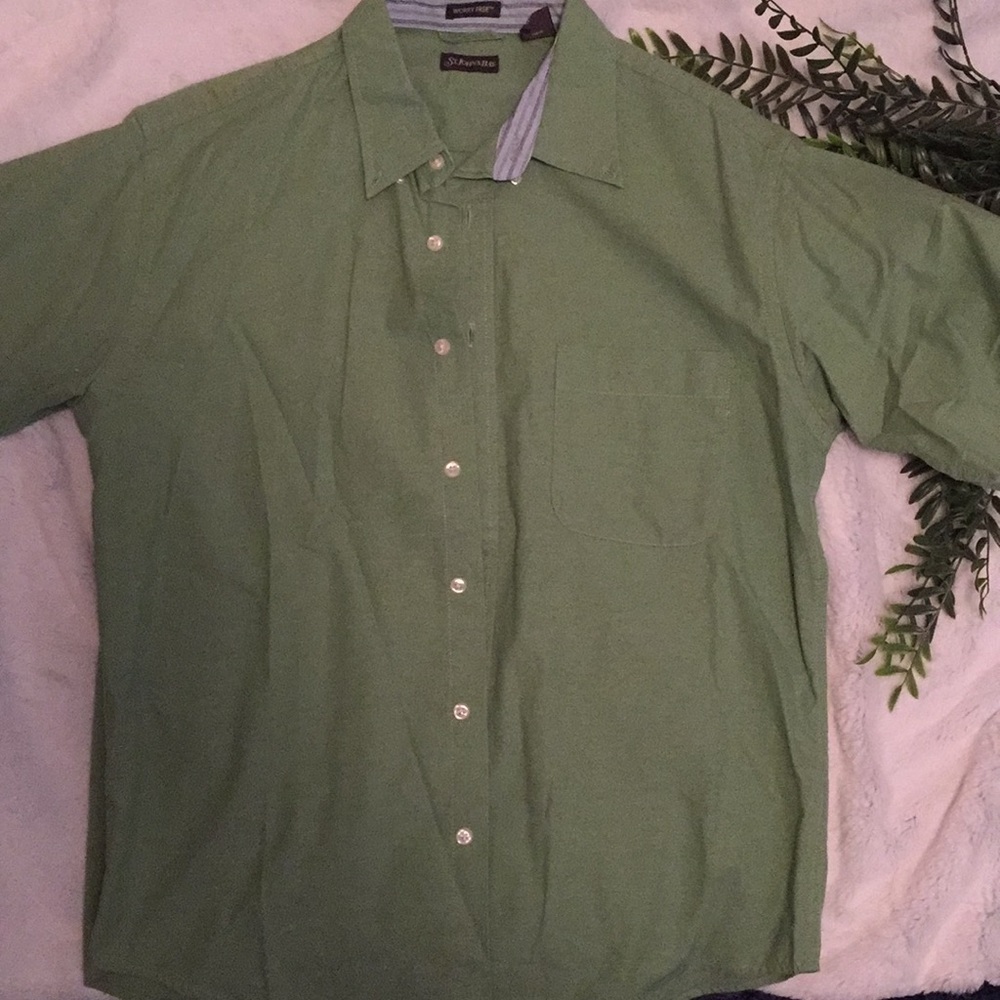 St. John’s bay medium button down dress shirt men